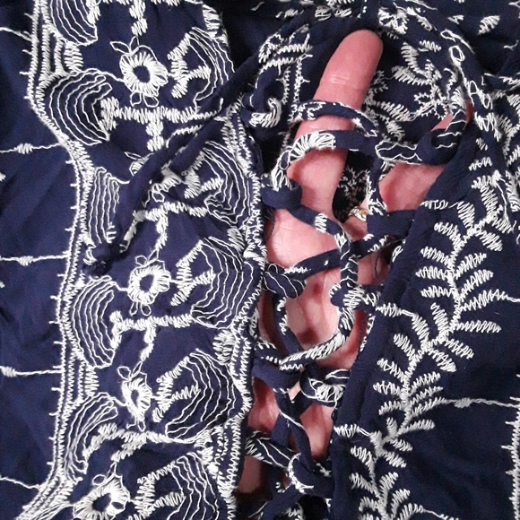 Vintage Havana Embroidered Lace-up Top with Bell Sleeves. Navy  Boho - Picture 3 of 5